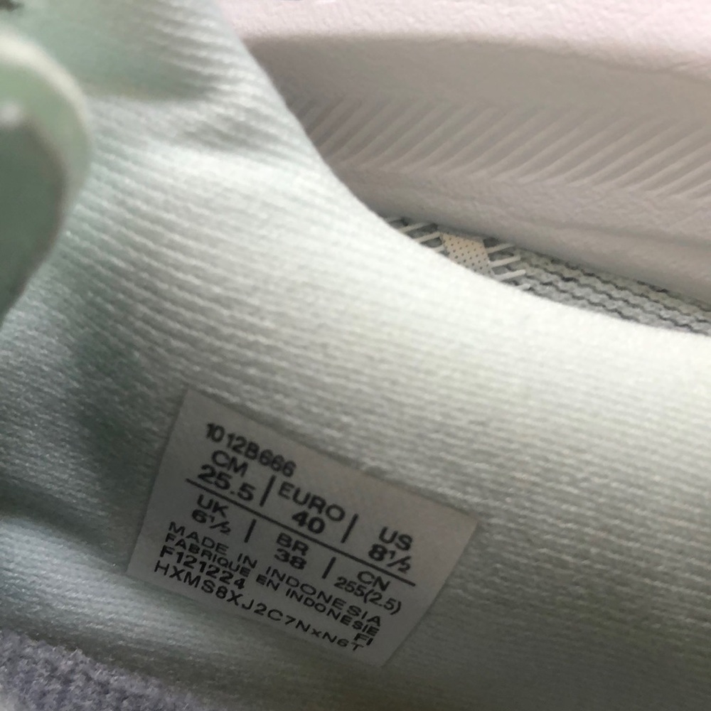 ASICS Sneaker - Picture 10 of 11